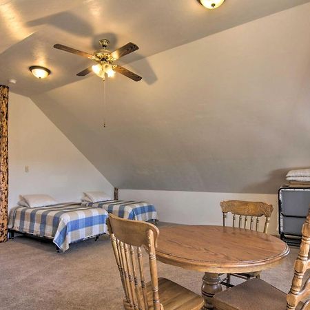 Cozy Henrieville Cabin 18 Mi To Bryce Canyon Np! Экстерьер фото