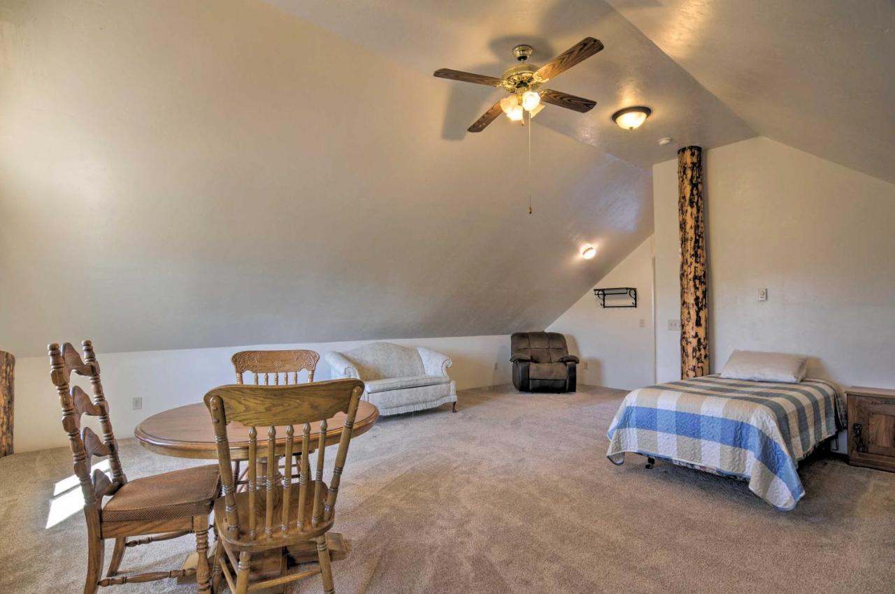 Cozy Henrieville Cabin 18 Mi To Bryce Canyon Np! Экстерьер фото