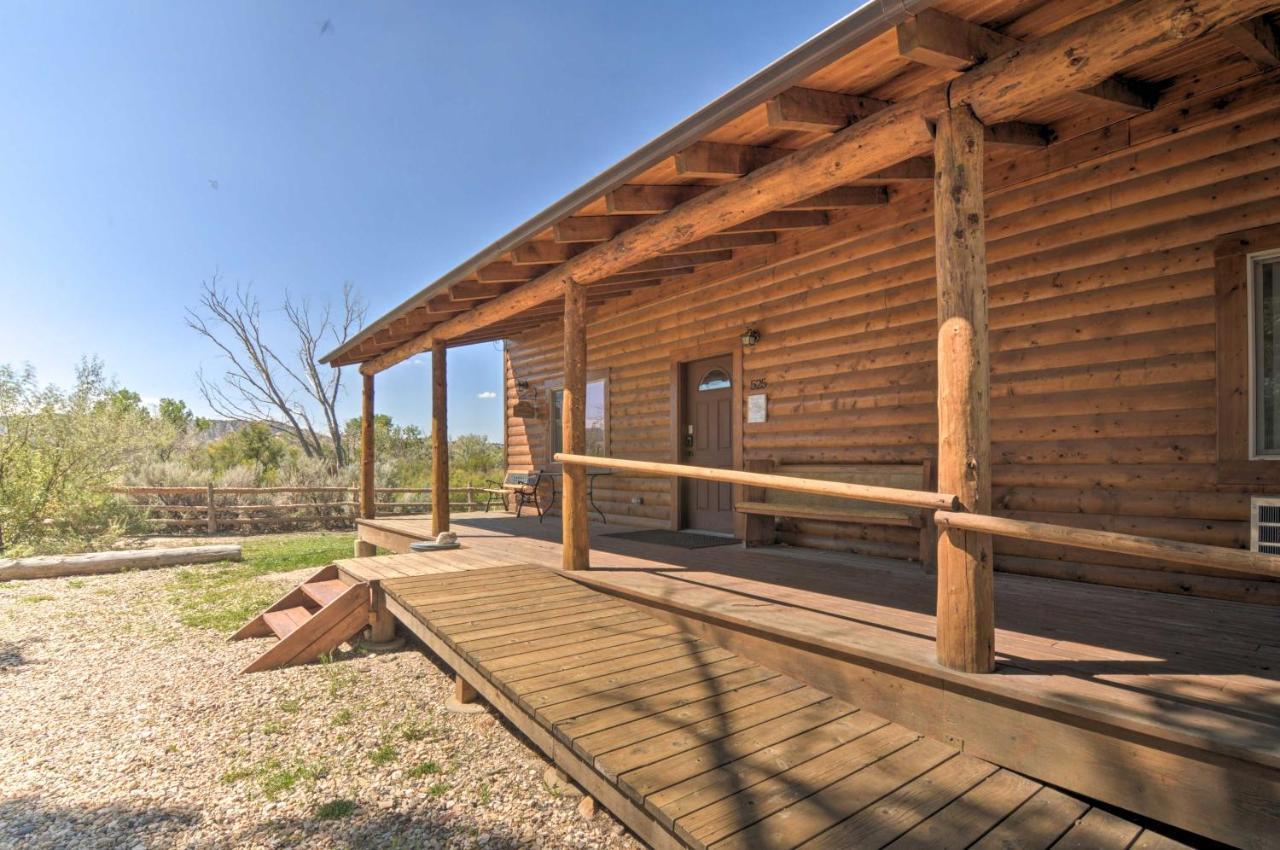 Cozy Henrieville Cabin 18 Mi To Bryce Canyon Np! Экстерьер фото